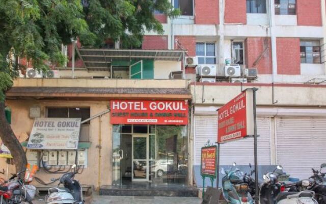 Hotel Gokul