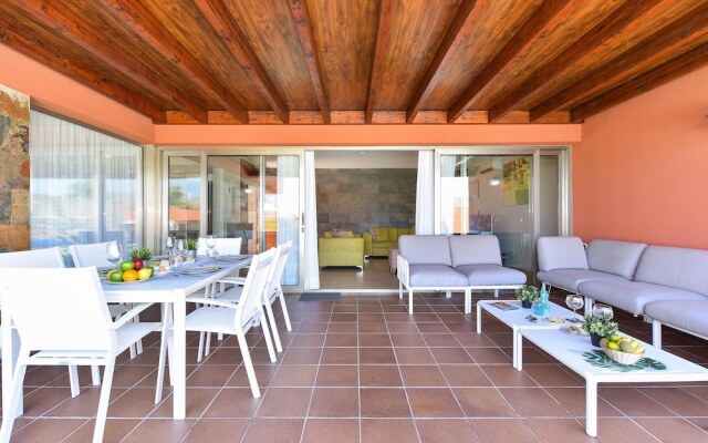 Par 4 Villa 16 Salobre Golf Holiday Rental