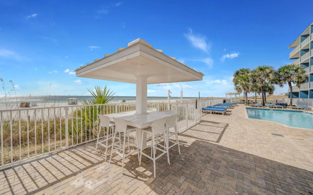 Sugar Sands Beachfront Hotel, a By The Sea Resort