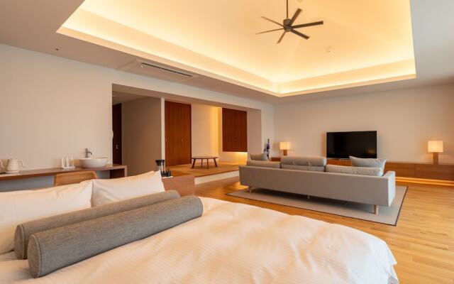 POOL VILLA KOURIJIMA by COLDIO