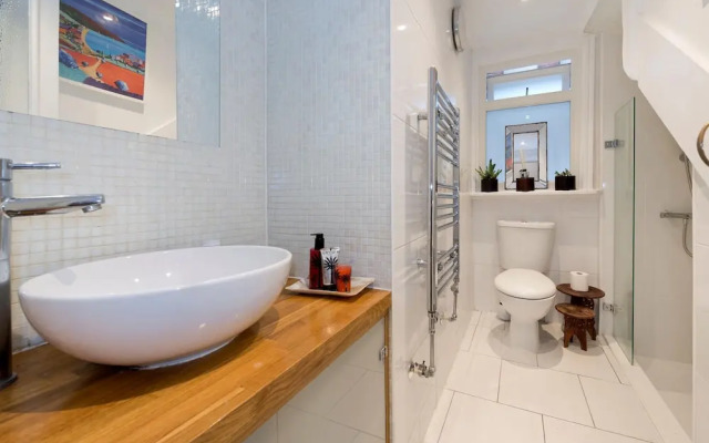 1-bed Flat With Private Terrace Fulham