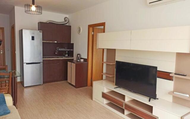 cozy apartament in Sunny View Central complex