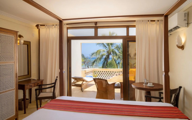Blue Marlin Beach Hotel