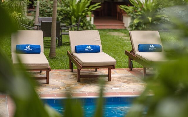 Sea Cliff Court Hotel & Luxury Apartments