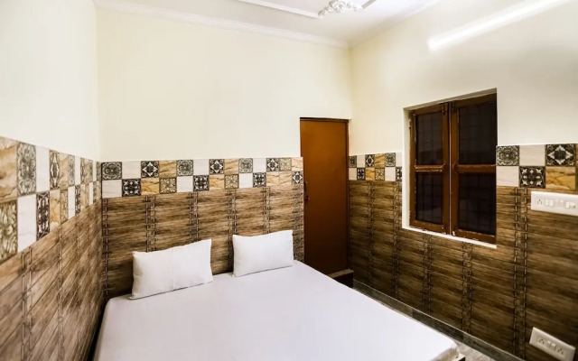 SPOT ON 29521 Arora Guest House