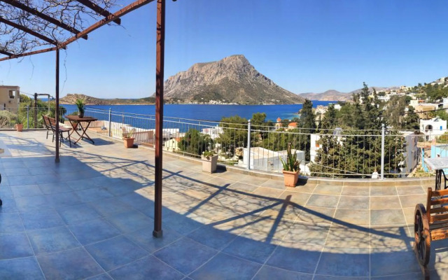 Panorama Studios & Apartments
