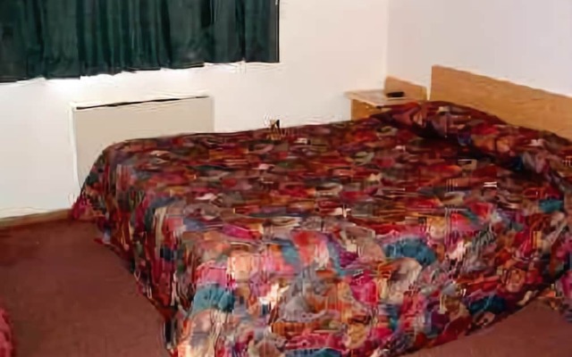 Black Hills Inn & Suites