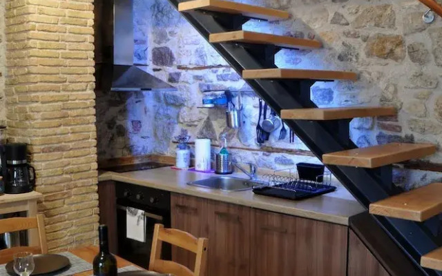 Limni Stone Apartments