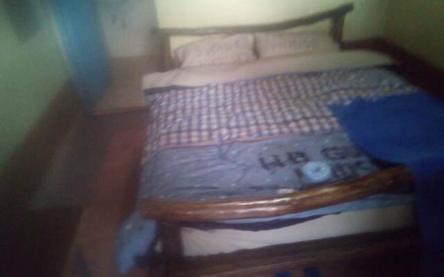 Highway Breeze Restaurant