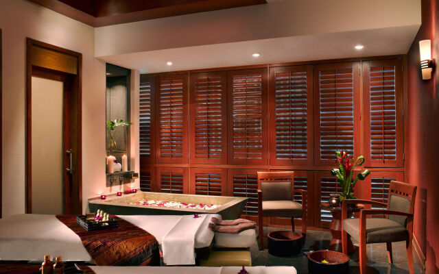 Pullman Kuala Lumpur City Centre Hotel & Residences