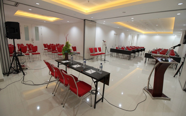 The WIN hotel