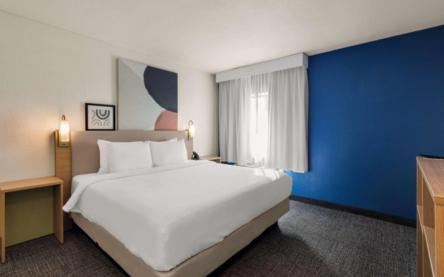 Spark by Hilton Fort Wayne