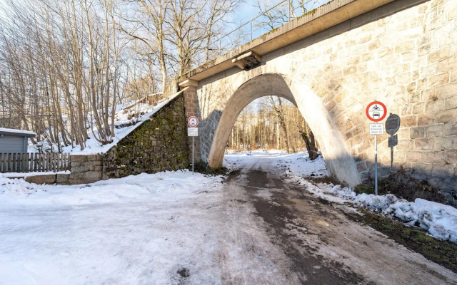 Forest Villa With Sauna