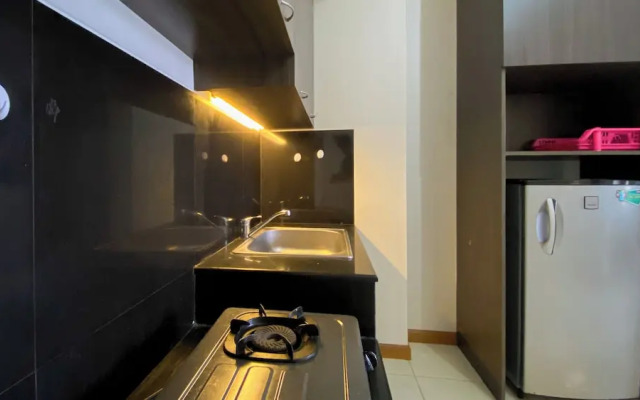 Modern Look 1BR Apartment at Silkwood Residence