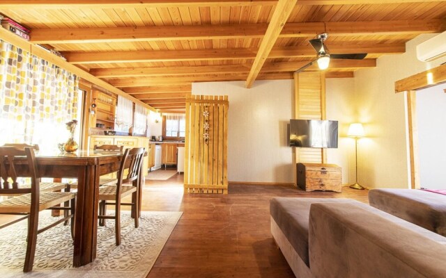 Invigorating Home Surrounded by Nature in Gumusluk