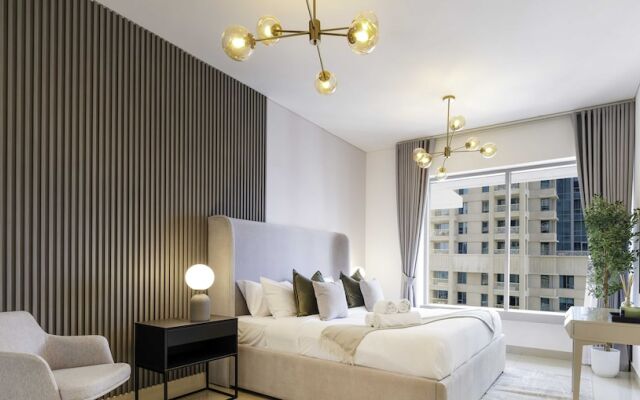 LUX The Burj Khalifa Fountain View Suite