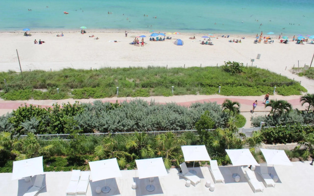 Dharma Home Suites Miami at Monte Carlo