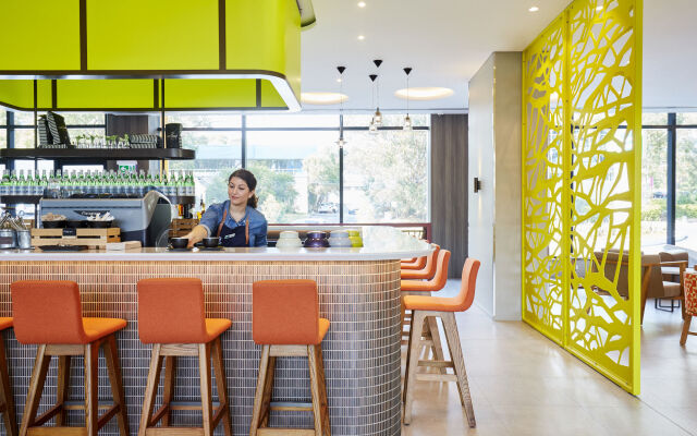 Holiday Inn Express Sydney Macquarie Park by IHG