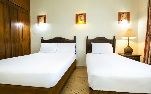 Casa Del Virrey Hotel and Suites