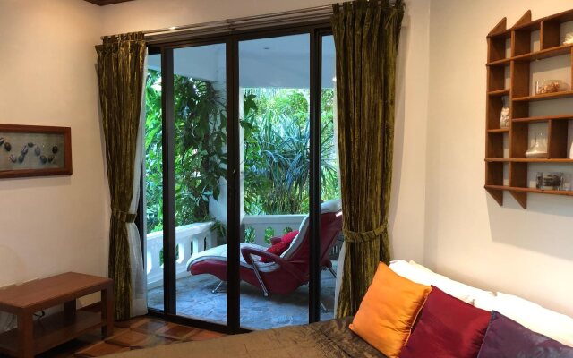 Argonauta Boracay Apartment Suites and Villas