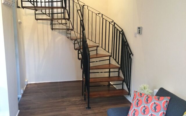 Thomson Lodge 1-Bedroom Flat