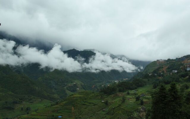 Sapa Stunning View Hotel