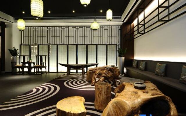 Xun Hotel