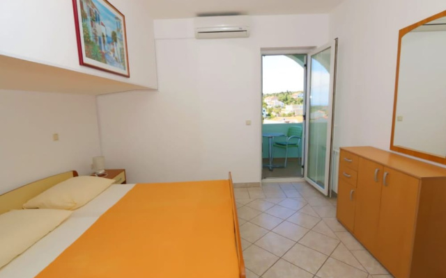 Comfort Apartments Delminium With Sea View