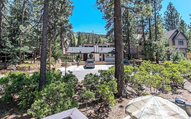 Summit Paradise 845 by RedAwning