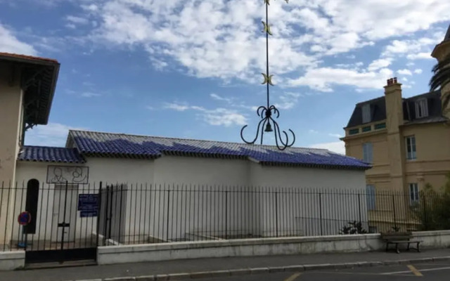 Studio In Vence With Wonderful City View Private Pool Enclosed Garden 8 Km From The Beach