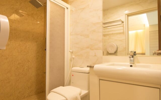 Green Island Bay Resort