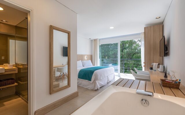 Live Hotel Boutique - Adults Only