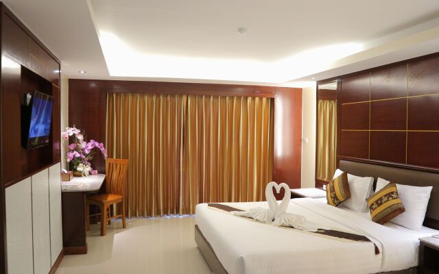 Achada Beach Pattaya