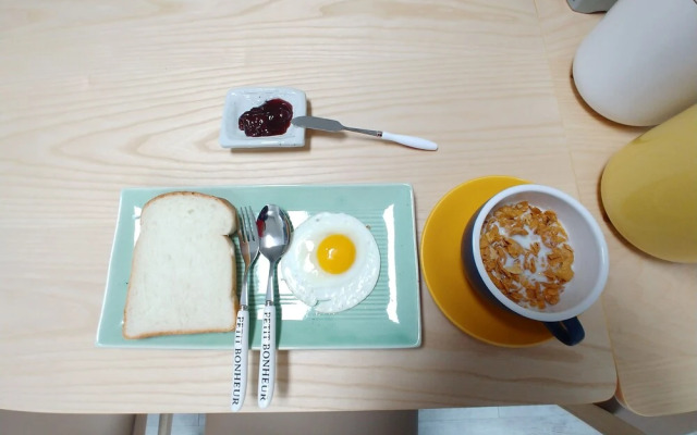 Friends Guest House - woman only