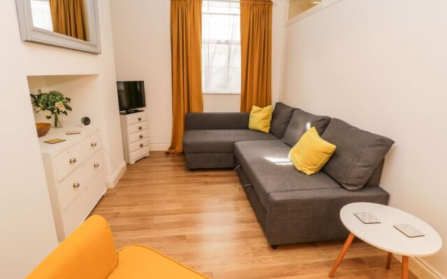 West Cliff Apartment