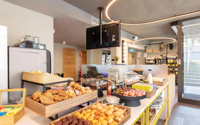 B&B Hotel Genova City Center