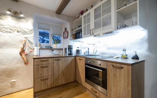 Like Home Apartments Salme 31