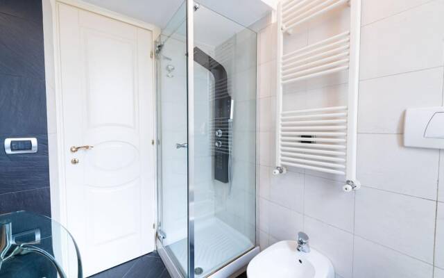 Casa Aosta in Rome With 1 Bedrooms and 1 Bathrooms