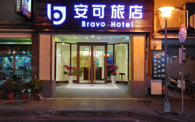 Bravo Hotel