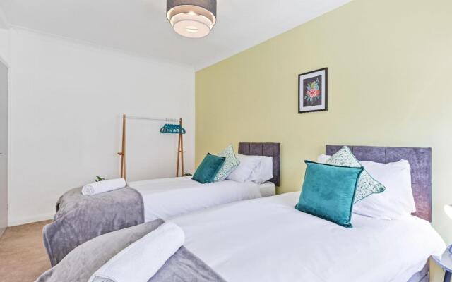 The Old Brewery House | 2 Double Bedrooms | Parking