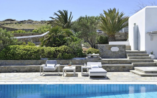 Sea & Sun Estate