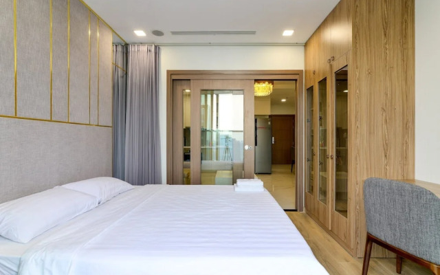 Somi Luxstay Landmark 81