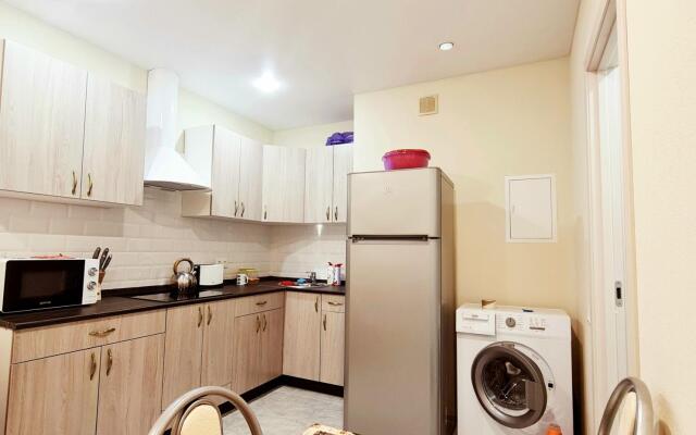Apartments on Lakina passage 10