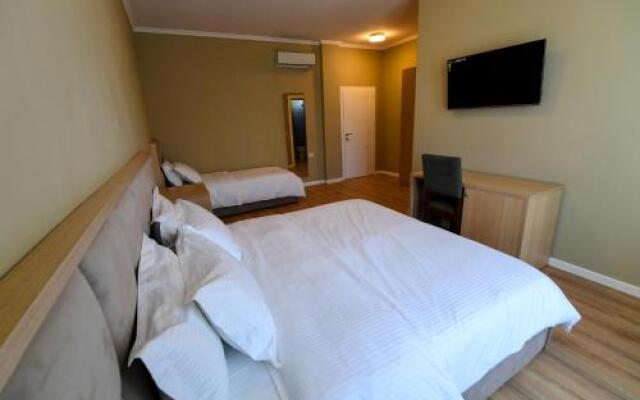 SANTO Hotel
