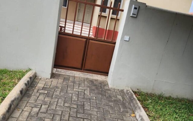 Inviting 3-bed House in Accra