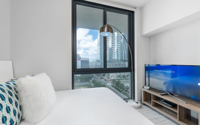 Bluebird Suites Downtown Brickell