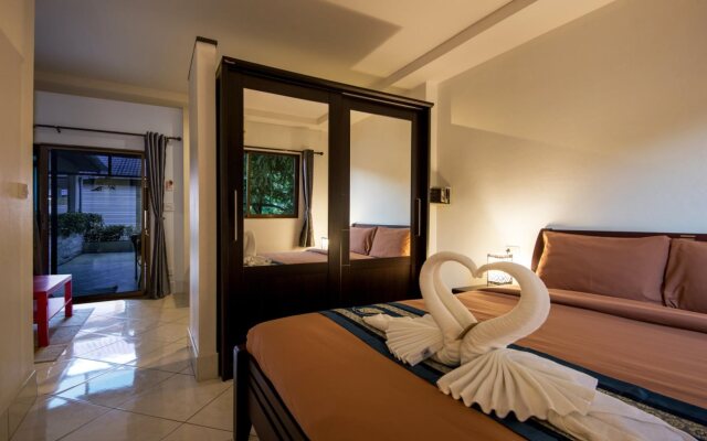 Tananza Resort and Homestay Phuket