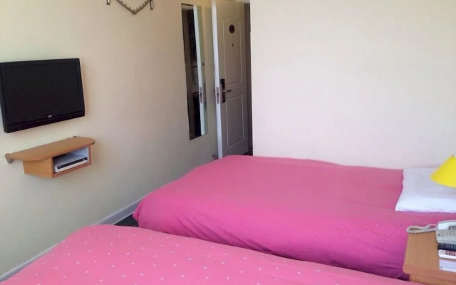 Home Inn Hotel (Tangshan Xinhua East Avenue Mianfang Road)