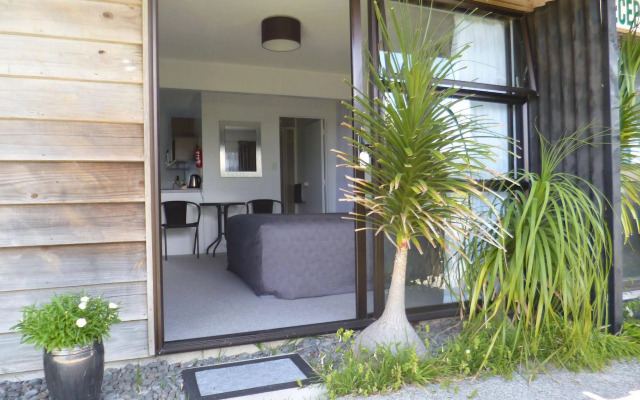 Opua Boutique Seaview Motel