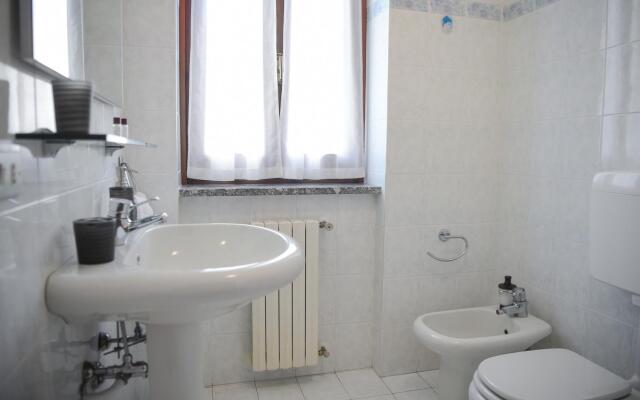 Casa Alex - IBR in Gera Lario